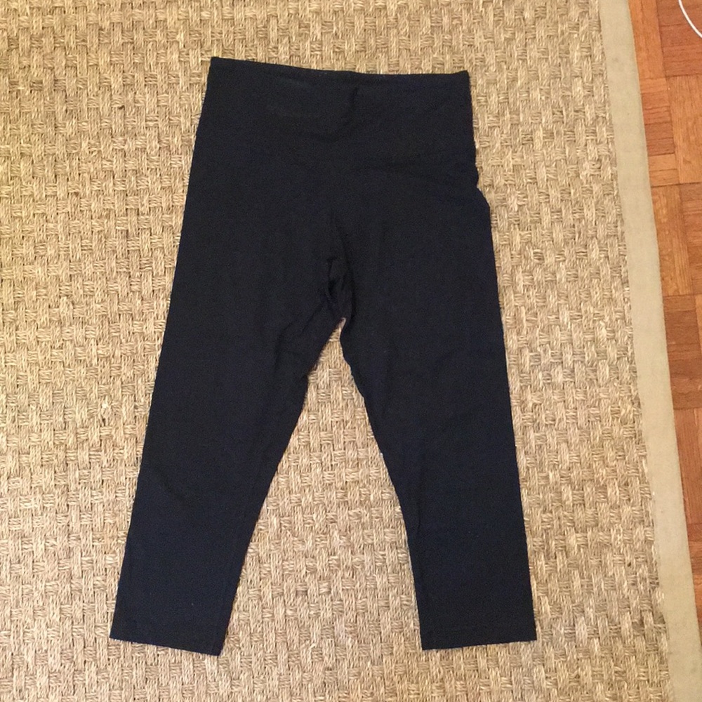 Cropped Athletic Leggings